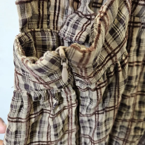 Brown Plaid Sleeveless Dress - Picture 9 of 10
